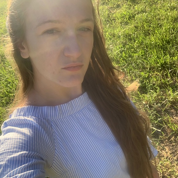 Embellished Gold Pearl Hair Clip | Classic Feminine Cottagecore - Picture 13 of 17